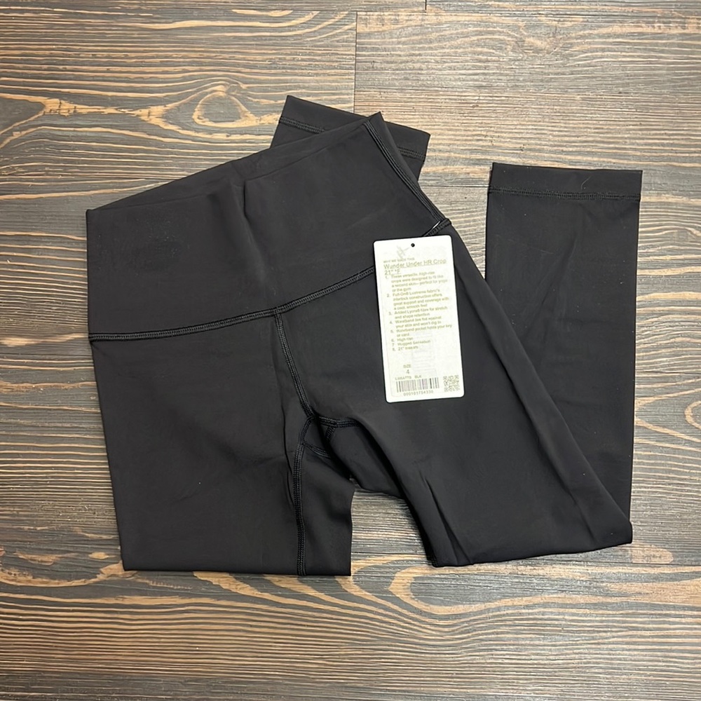 Lululemon Wunder Under HR Crop